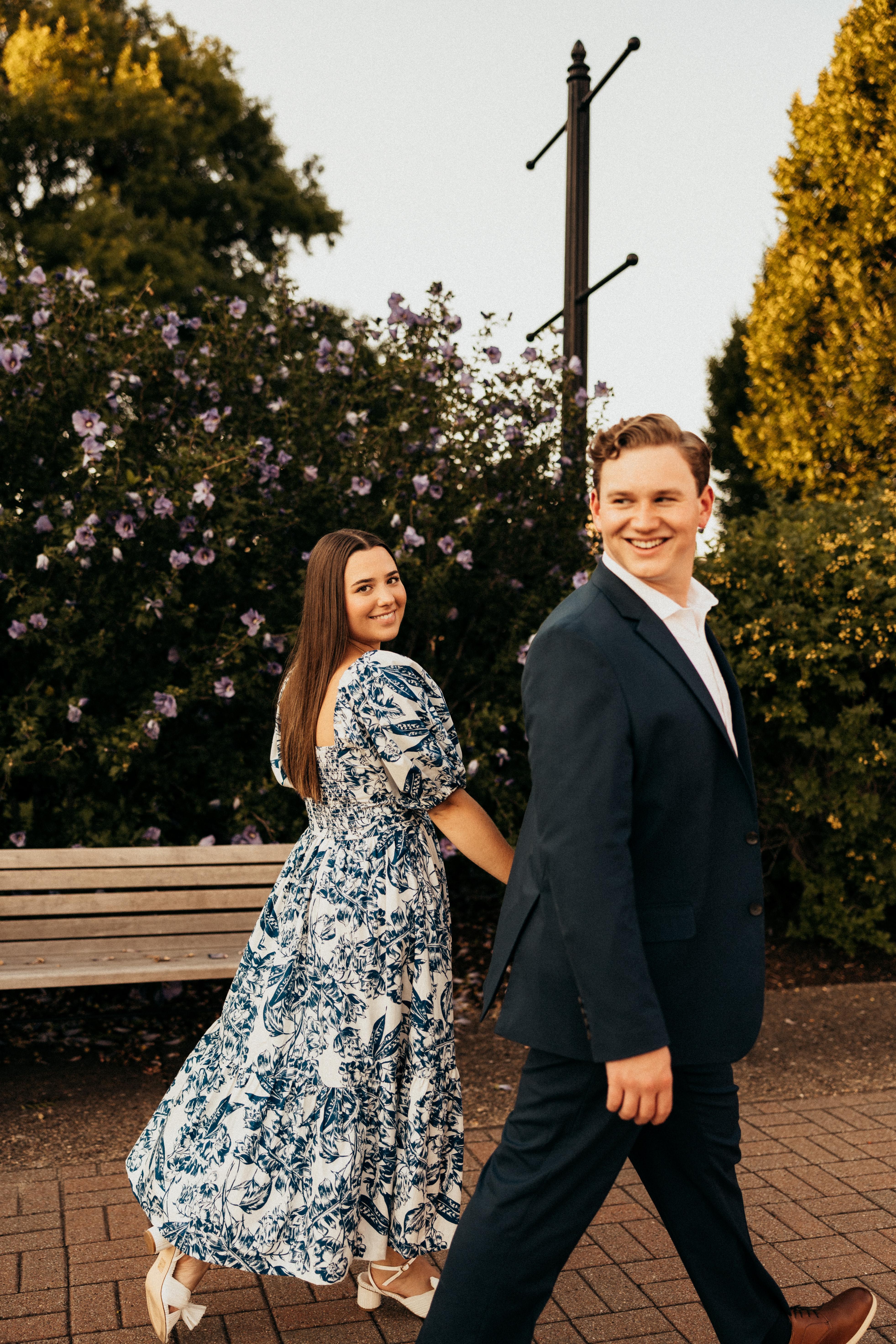 The Wedding Website of Wynne Helsinger and Caleb Marcy