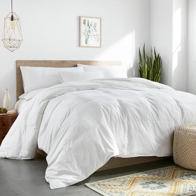 Downlite World's Biggest Comforter - Colossal King Size Down Alternative 120 x 120 Inches