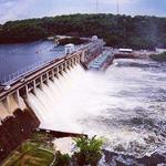 Bagnell Dam Boulevard