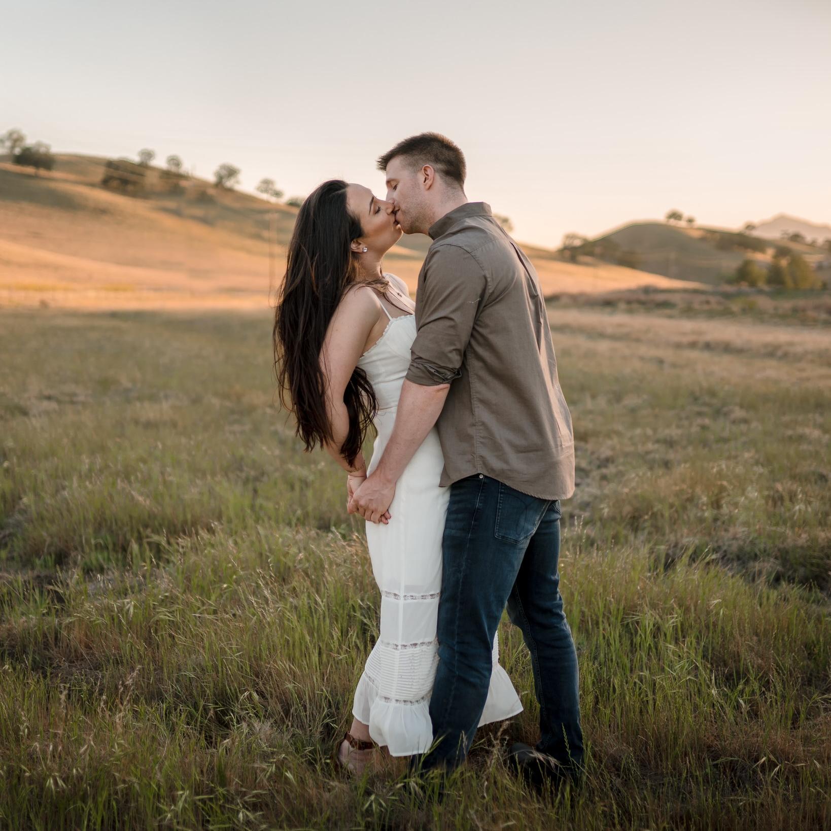 The Sternquist’s Honeymoon Fund—Zero fees for couple