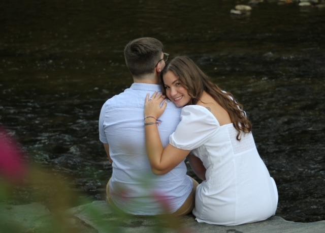 The Wedding Website of Caroline Hodges and Andrew Hollers