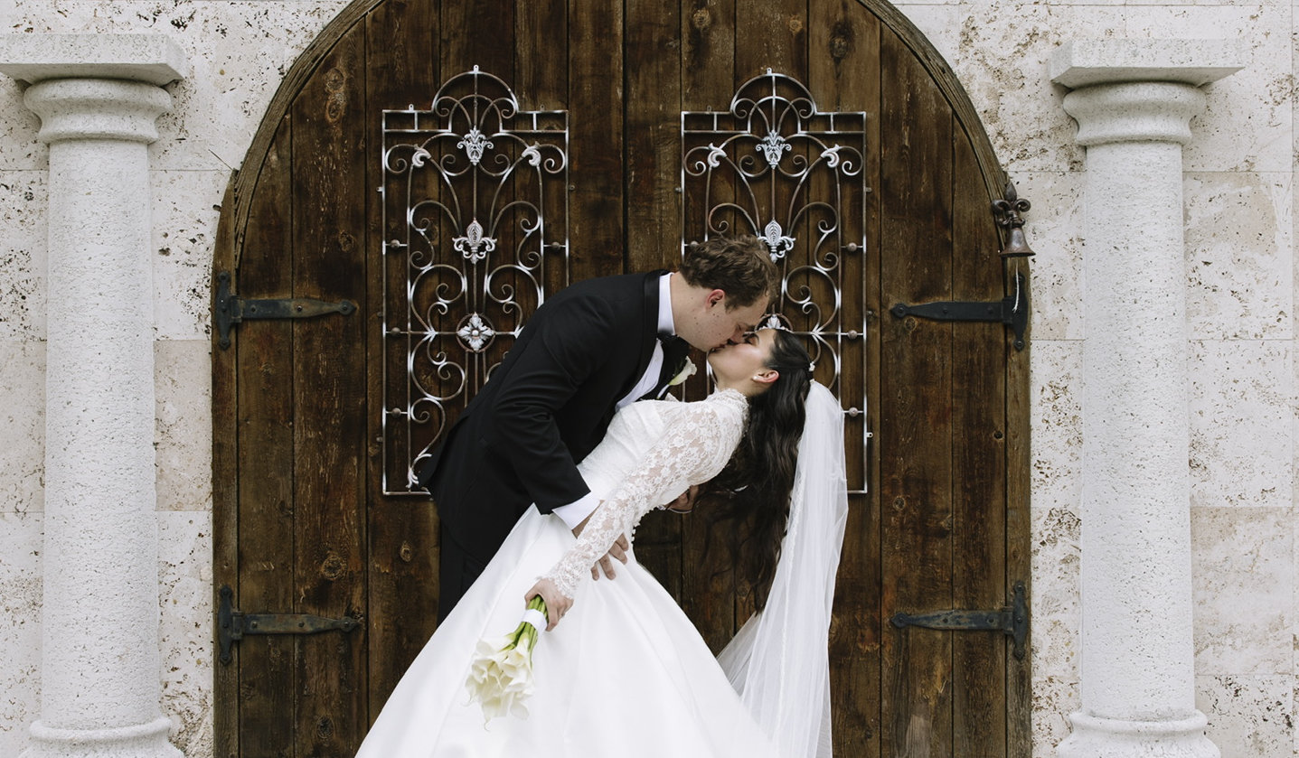 The Wedding Website of Natalie Rivas and Kristian Tonnesen