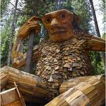 The Breckenridge Troll, Isak Heartstone