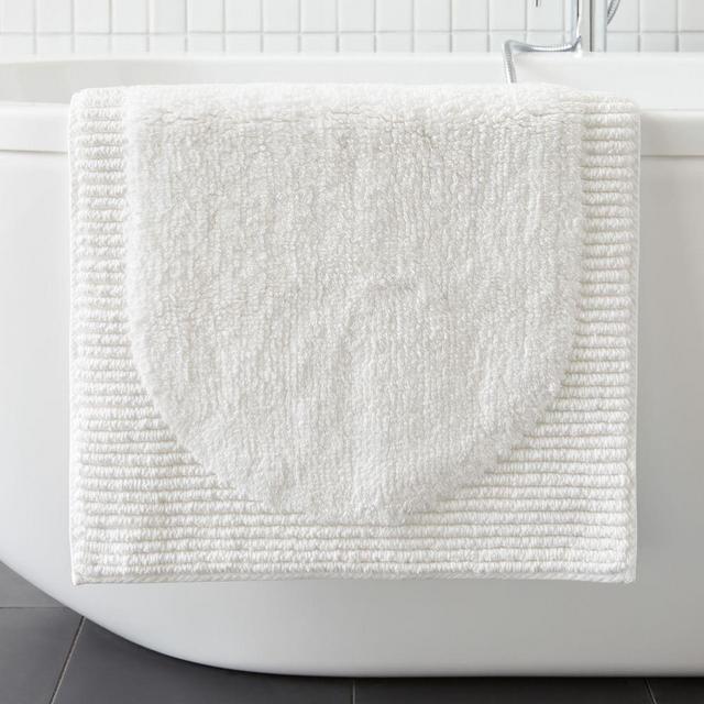 Organic Plush Border Bath Mat, White, 20"x34"