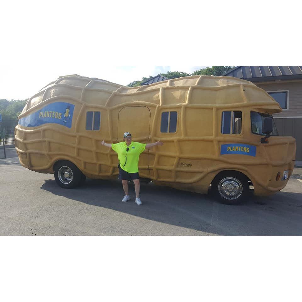 Anyone want a peanut?