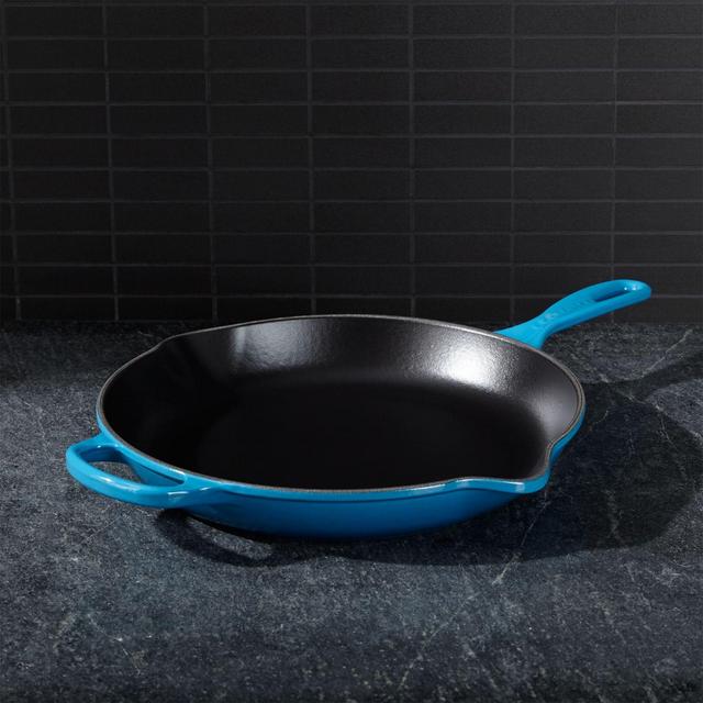 Le Creuset ® Signature Marseilles 11.75" Skillet