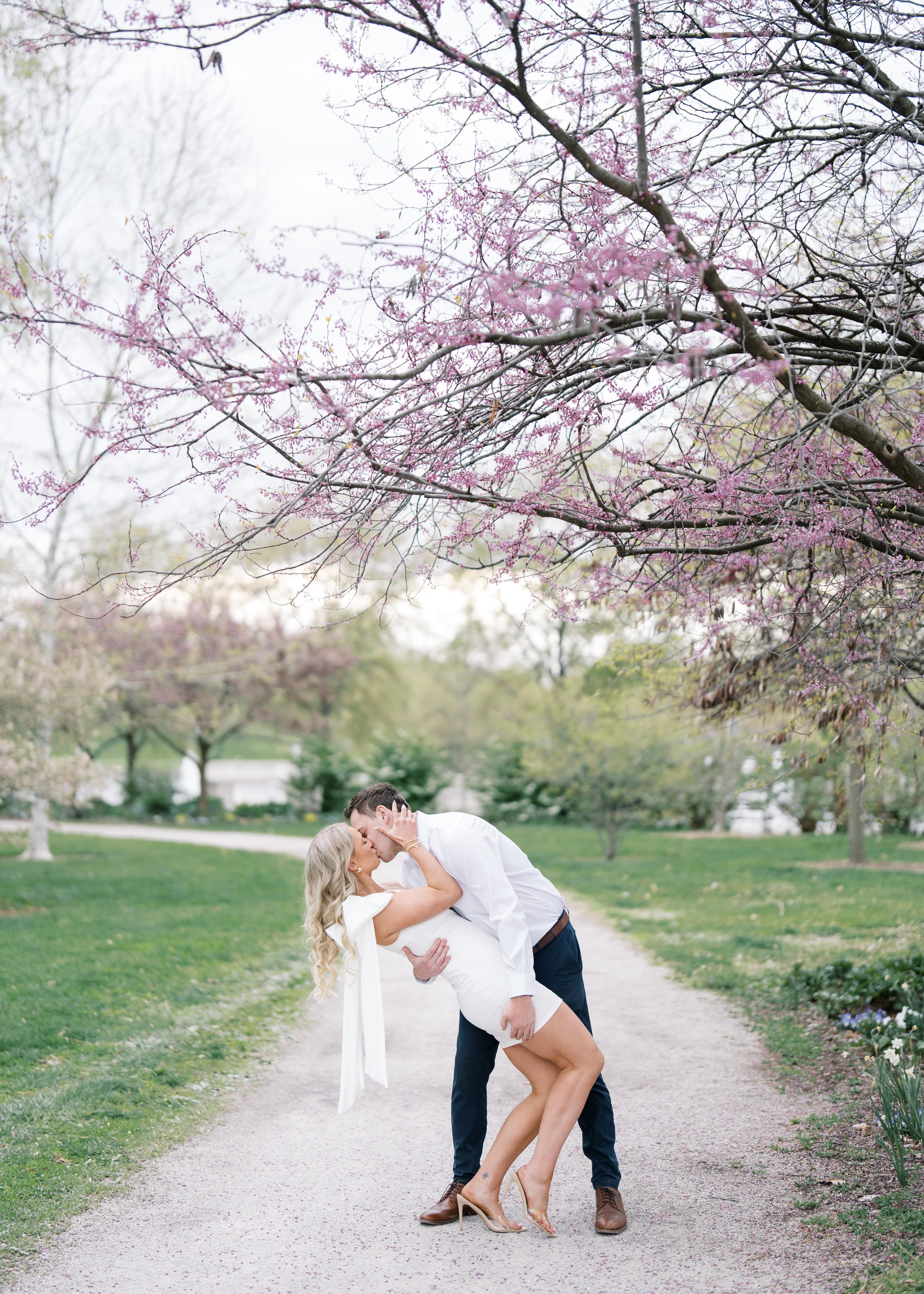 The Wedding Website of Maggie Murphy and Matthew Dickus