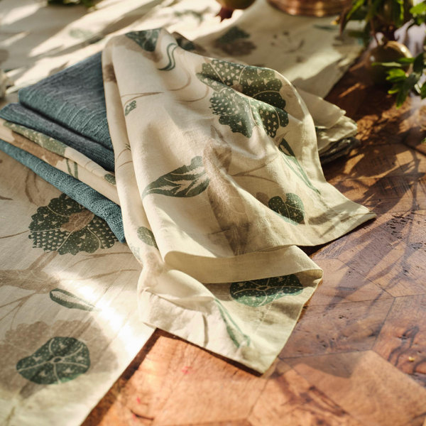 Aurora Print Table Runner - Thumbnail 5