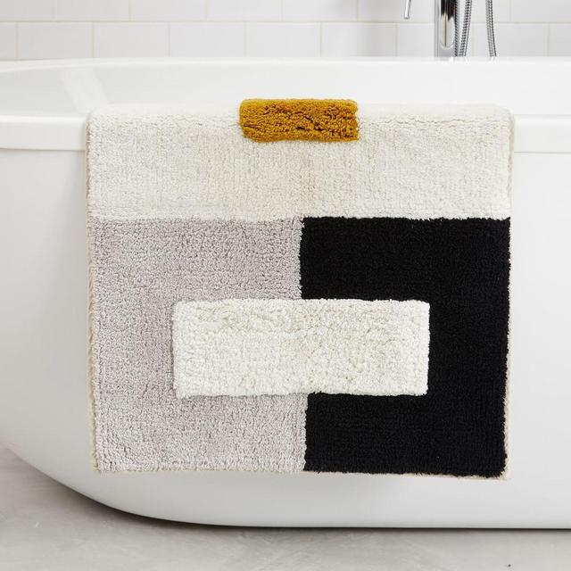 Organic Color Block Bath Mat, 20"x34", Dark Horseradish