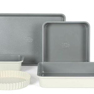 Sur La Table Kitchen Essential Carbon Steel Baking Pans Bakeware Set W/Premium PFOA, PFAS, PTFE Free Grey Non stick - Linen White Exterior