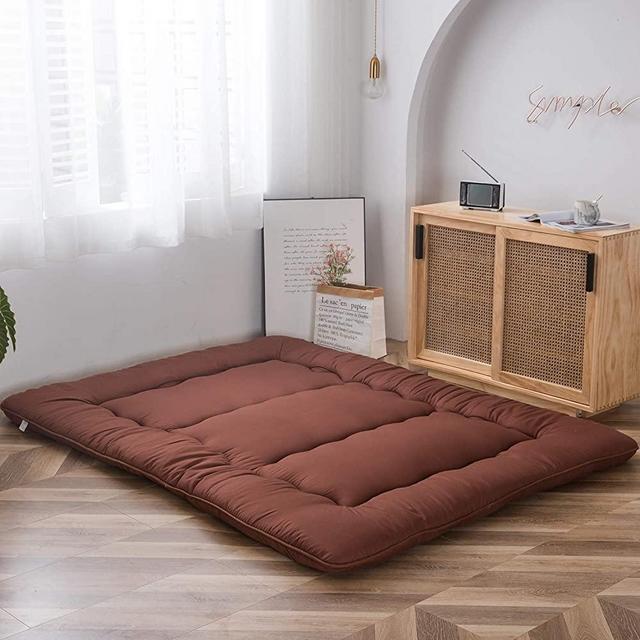 MAXYOYO Japanese Shiki Futon Mattress Floor Mattress Thicken Tatami Mat Sleeping Pad Roll Up Mattress Floor Lounger Bed Rolling Up Couch Bed Mattress Pad for Guest Room, Coffee, King