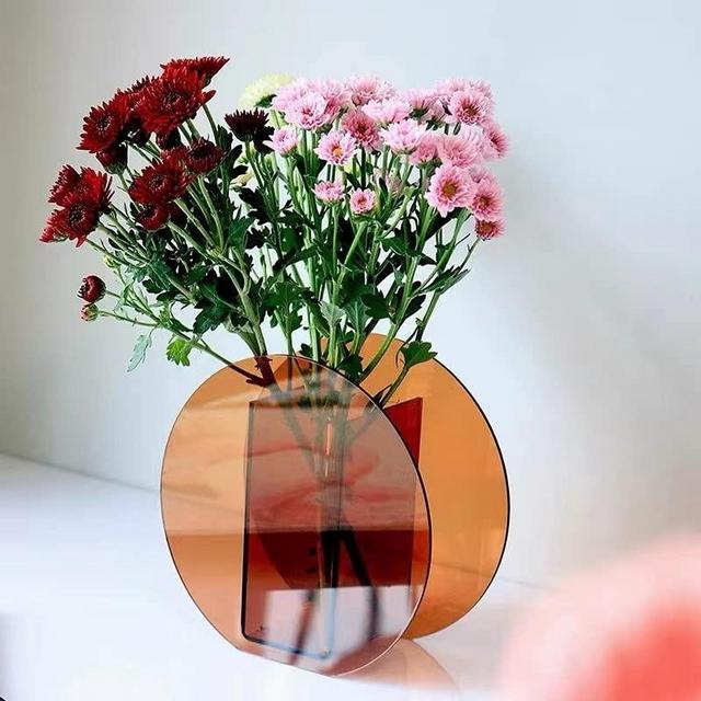 Yalzone Coffee Brown Modern Round Acrylic Vase Geometric Minimalist Vase Unique Desktop Decoration Plant Floral Container for Home Office Wedding Centerpieces Decor 6.7’’x6.3’’, Round Coffee, W039