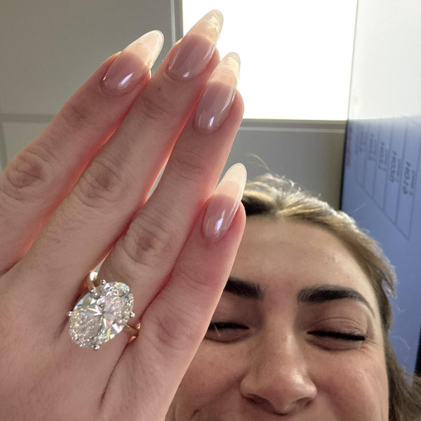 Manicure For The Wedding