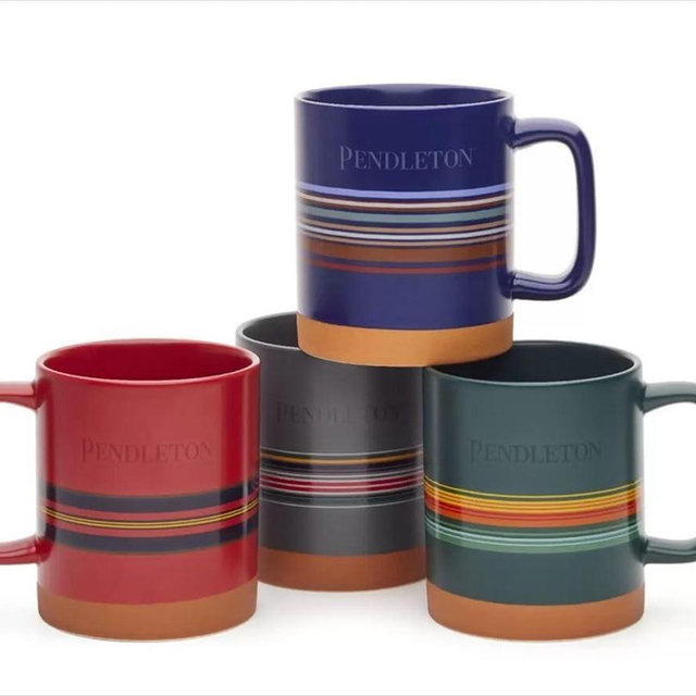 ペンドルトン Pendleton Stoneware Mugs, 18 Ounce Set of 4