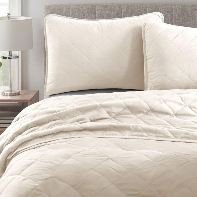 Swift Home Diamond Patterned Lightweight 3PC Solid Microfiber Quilt Coverlet & Sham Set - Coconut Milk King/Cal King - Bedding Essentials