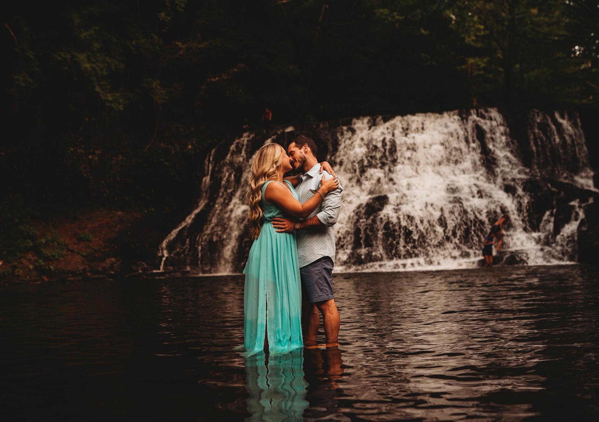 The Wedding Website of Kristy Geloso and Peter Geloso