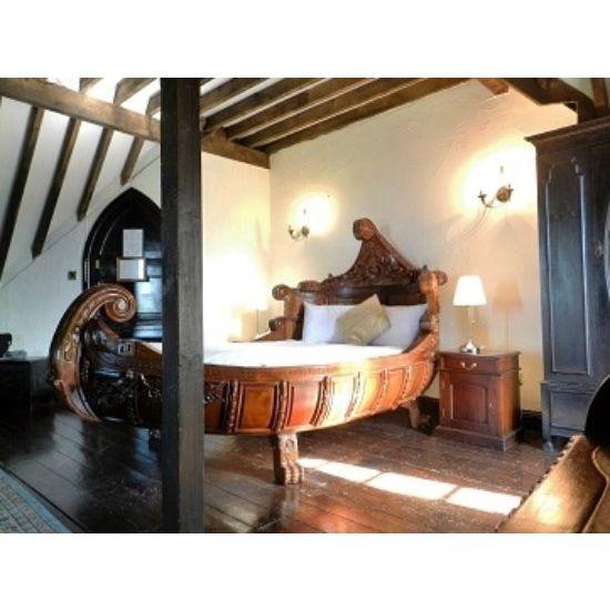 An example of a Boat Bed in a room. These are original boats built into unique beds