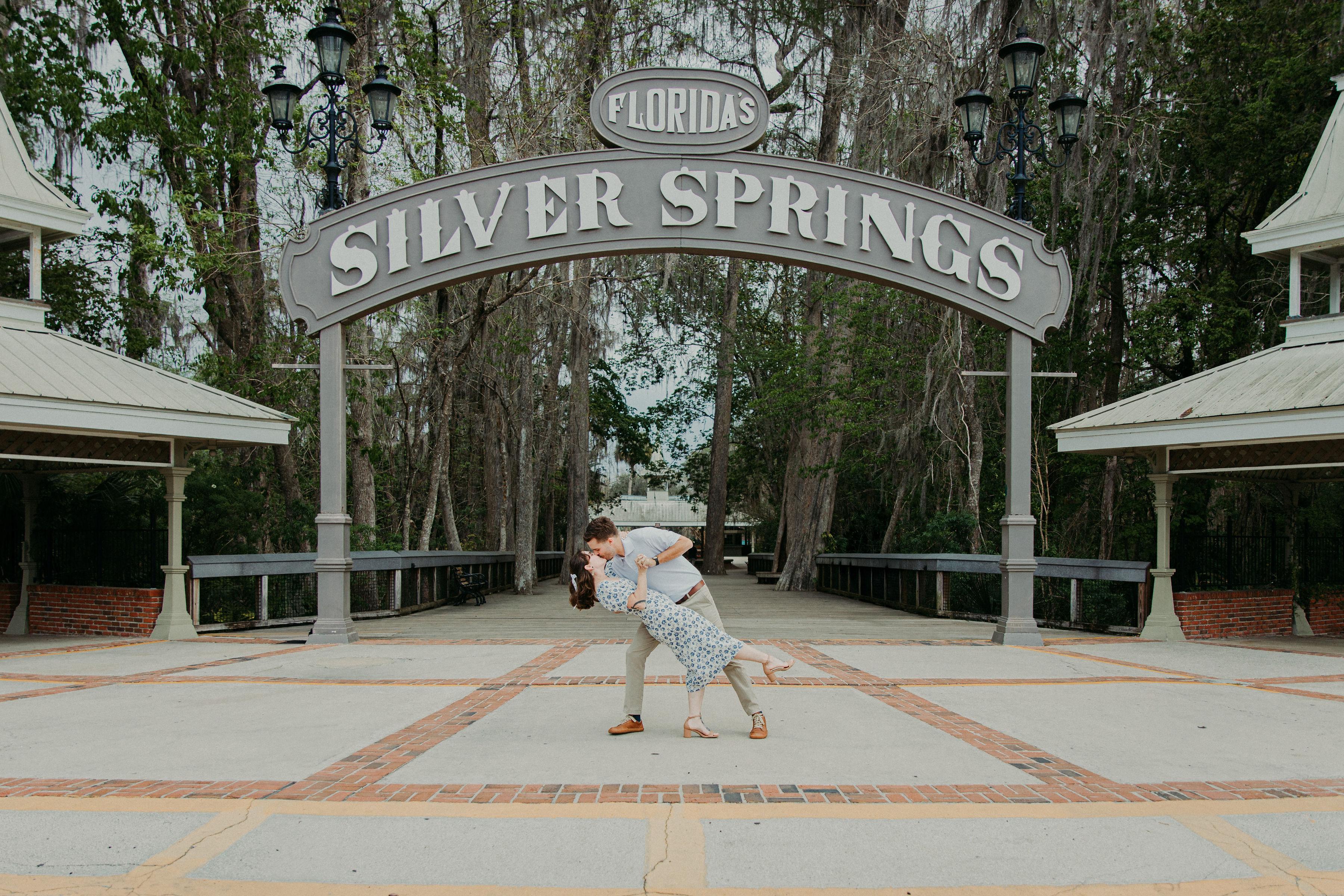 The Wedding Website of Gillian Donhauser and Liam Mandrick