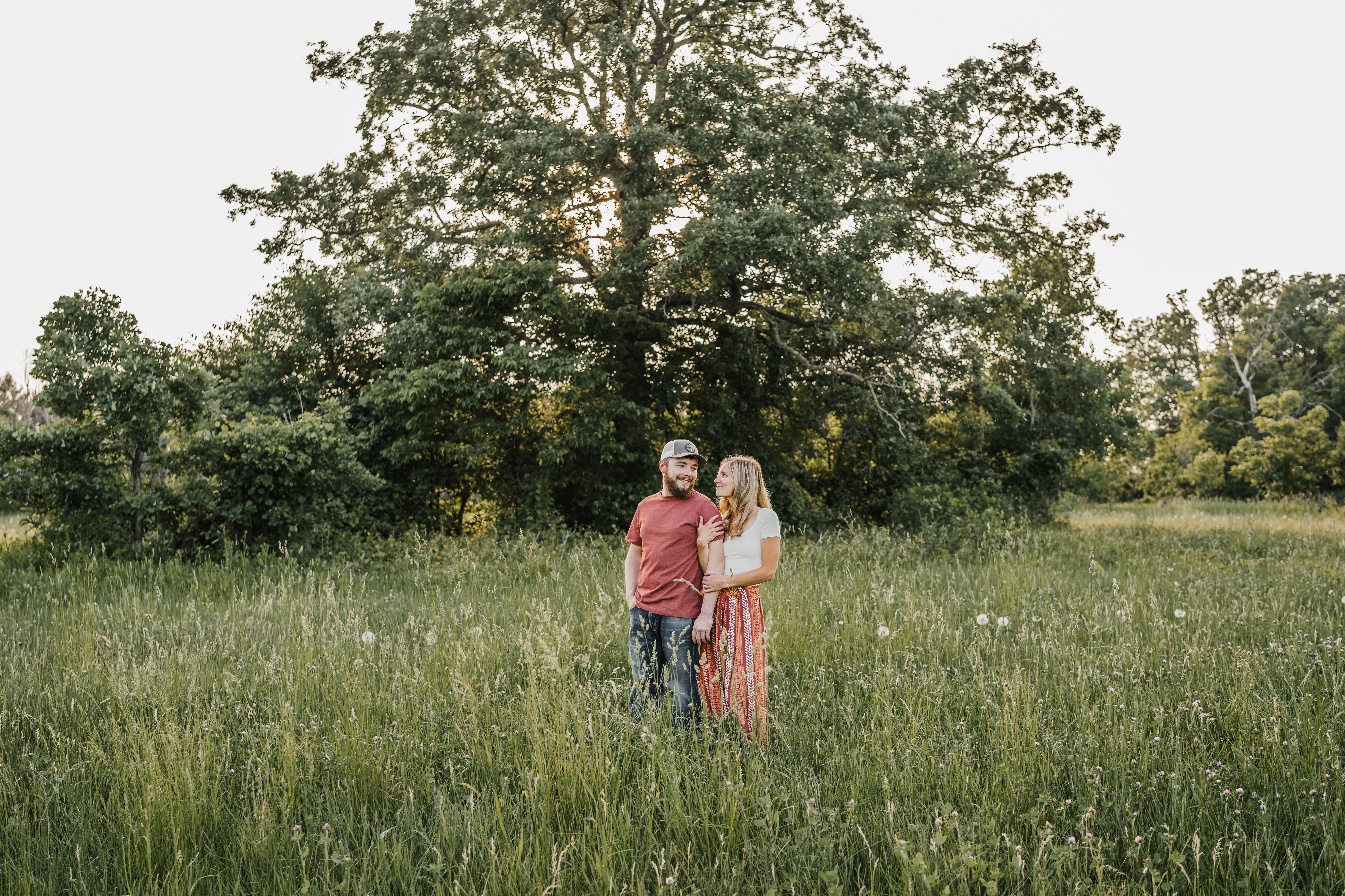 The Wedding Website of Jessie Hale and Lucas Jordan