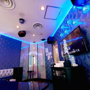 Karaoke Bar