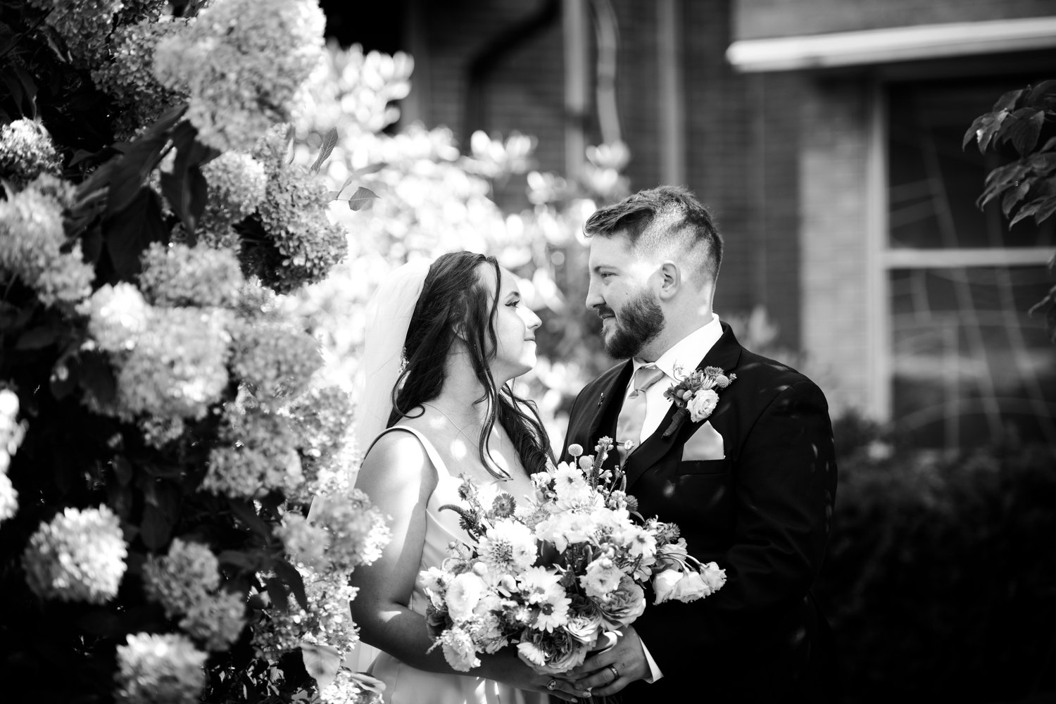 The Wedding Website of Morgan Lynn and Samuel Robinson