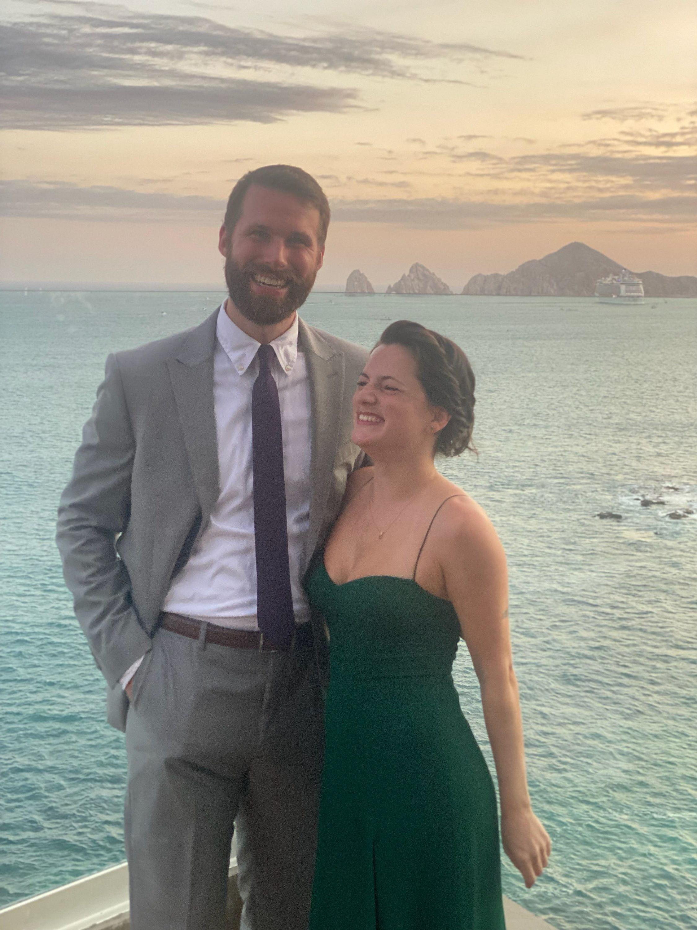 The Wedding Website of Erin Holmes and Christopher Robert