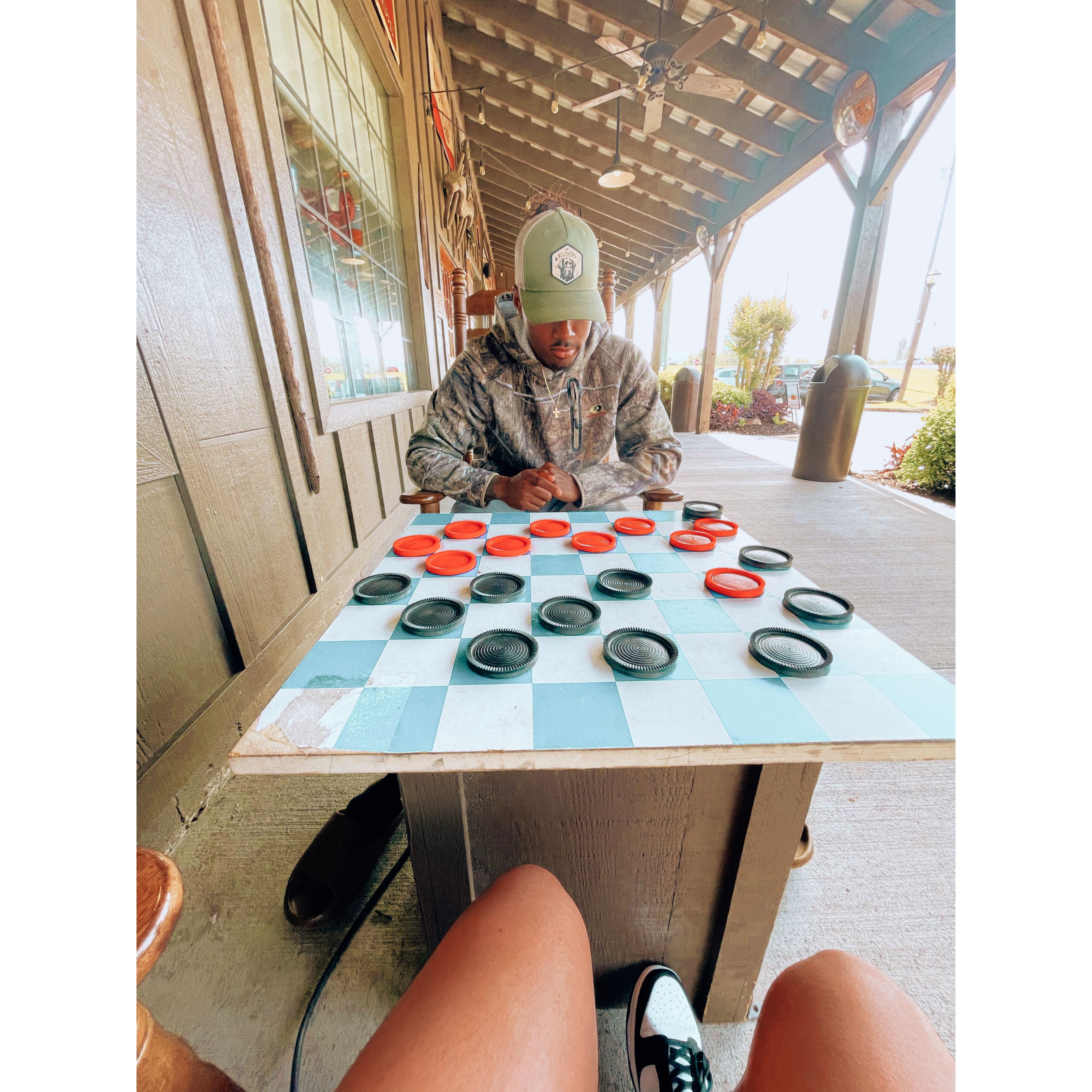Cracker Barrel dates before J'Lee hits the road for work are our favorites <3