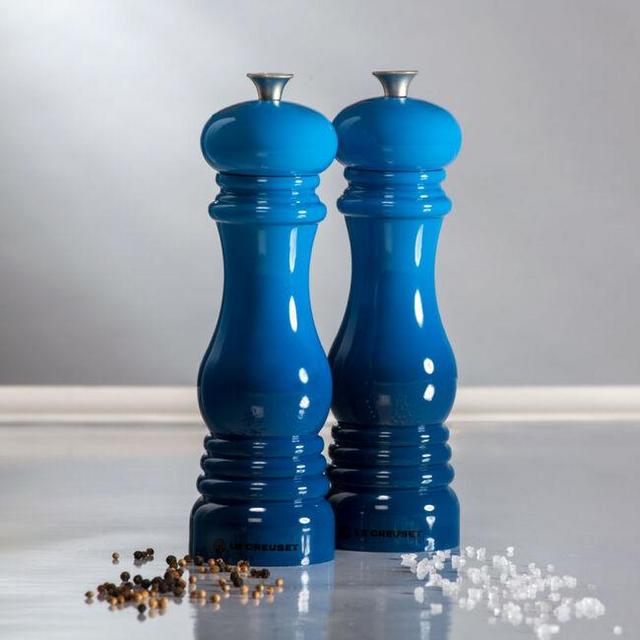Le Creuset Salt and Pepper Mill Set