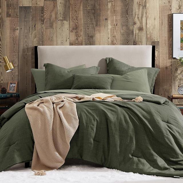 Geniospin California King Comforter Set - 7 Pieces Comforter King Size, Soft Solid Bedding Set for All Season, Textured Bed in a Bag with Sheets, Pillowcases & Shams (Dark Green,108''x92'')
