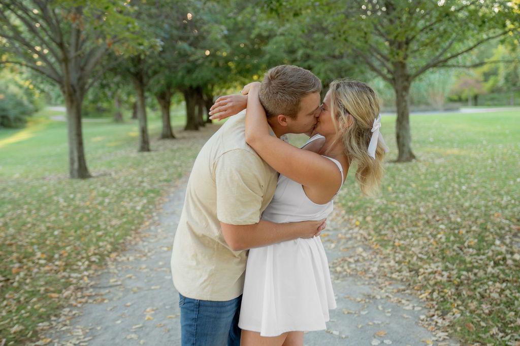 The Wedding Website of Elie Hilgenberg and Max Burke
