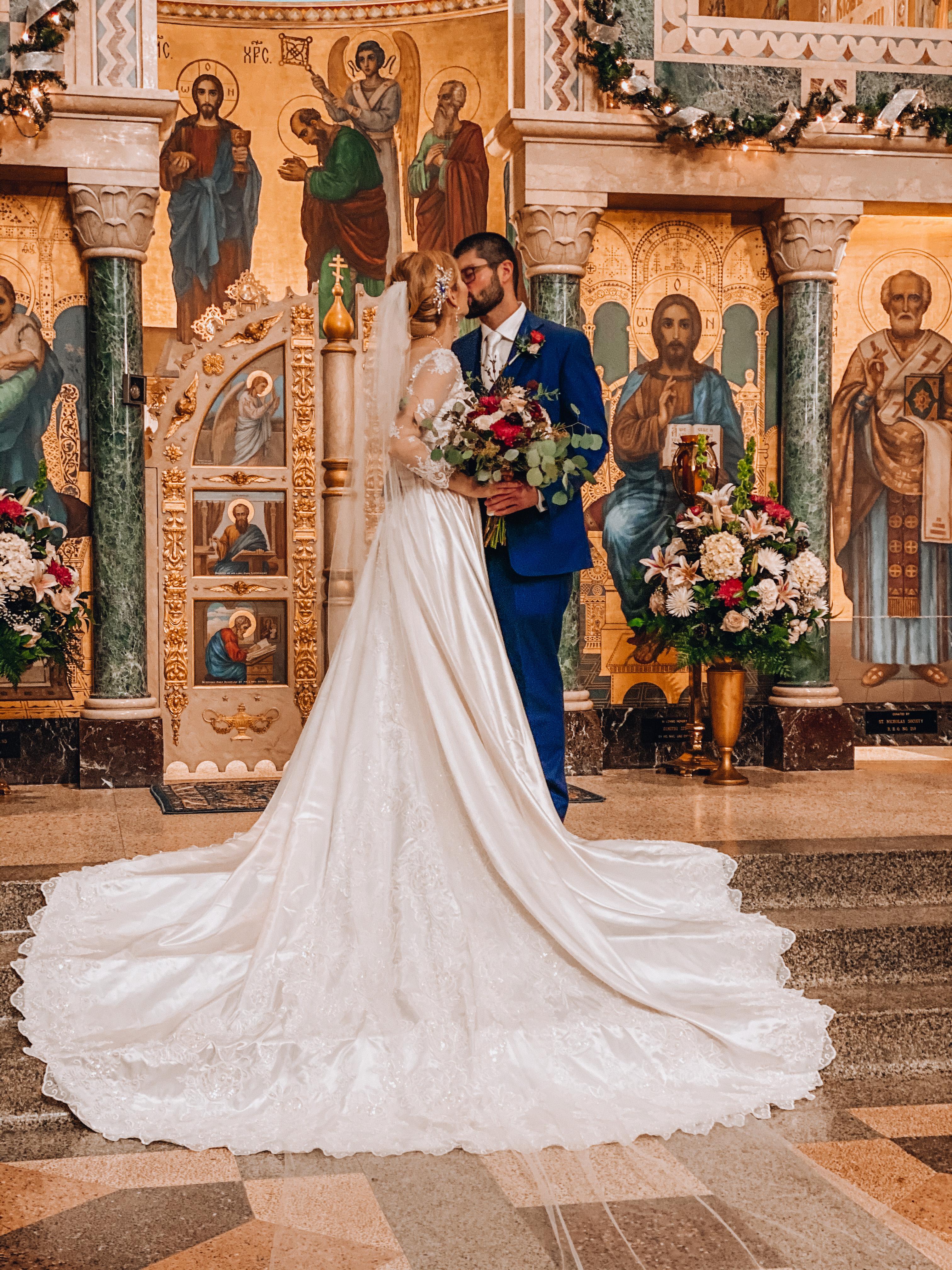 The Wedding Website of Juliana Franks and Dean Overly