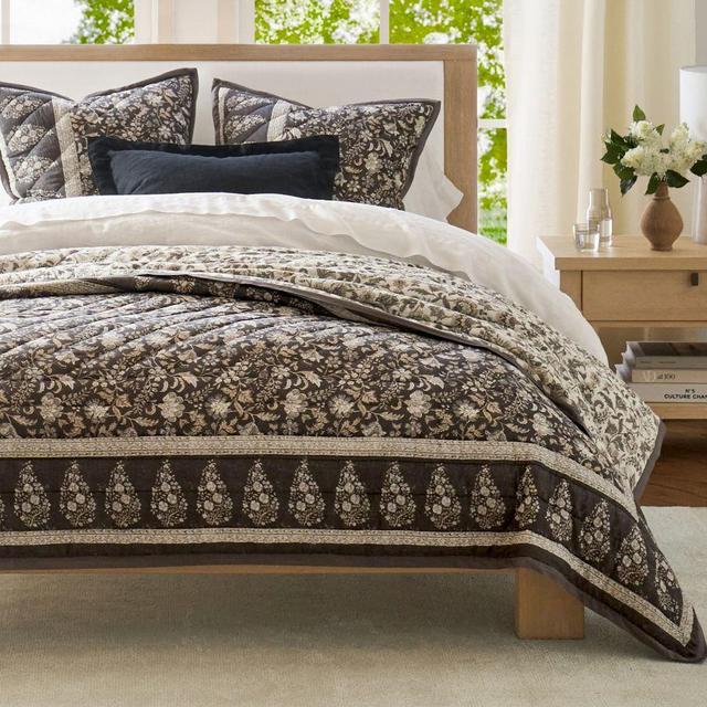 Bette Handcrafted Reversible Quilt, Full/Queen, Neutral