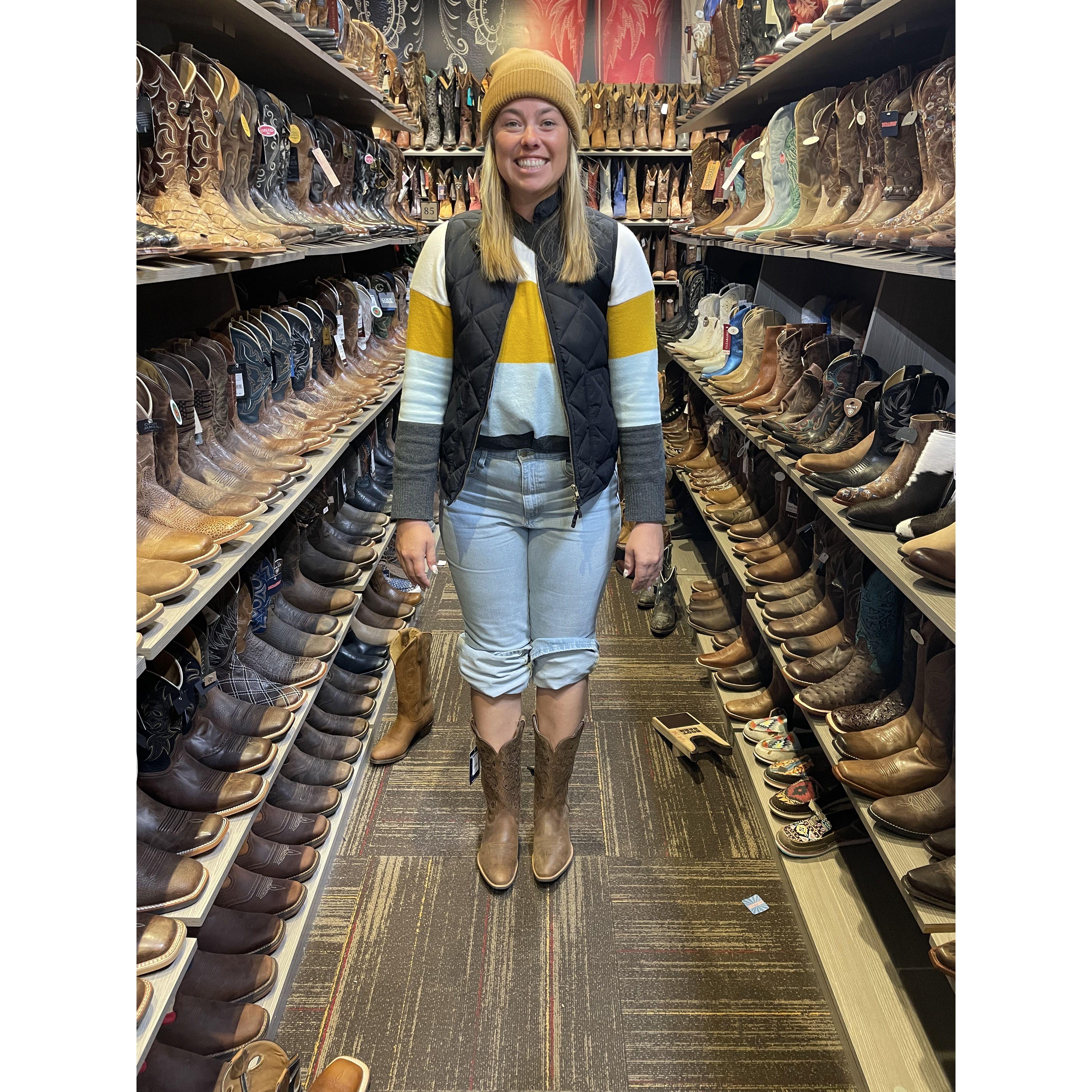 Alexa getting her first pair of cowboy boots
