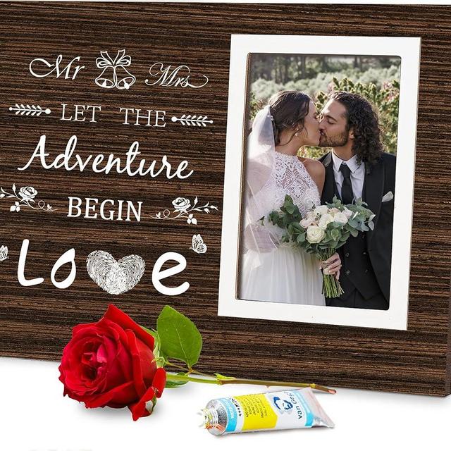 SHUNNIUB Meaningful Heart Thumbprint Wedding Picture Frame for Newlyweds, Fancy Wedding Gifts Valentine’s Day Gifts Wedding Registry Gifts for couple, 4x6 Photo Frame