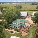 Cute Restaurant with Country Views