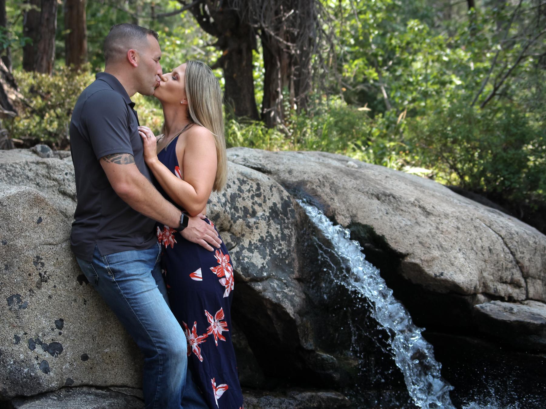 The Wedding Website of Andrea Taylor and Mike Austin
