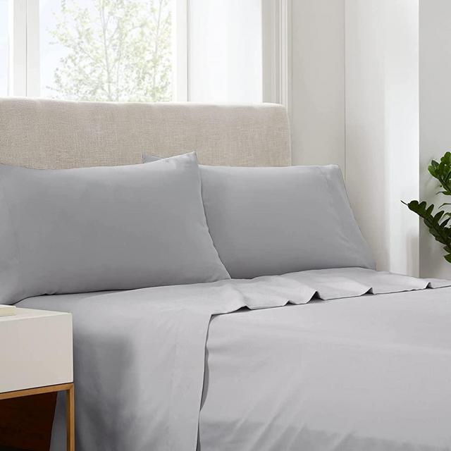 SERTA Simply Clean Soft Hypoallergenic Stain Resistant Deep Pocket 4 Pieces Solid Bed Sheet Set, Queen, Silver Grey