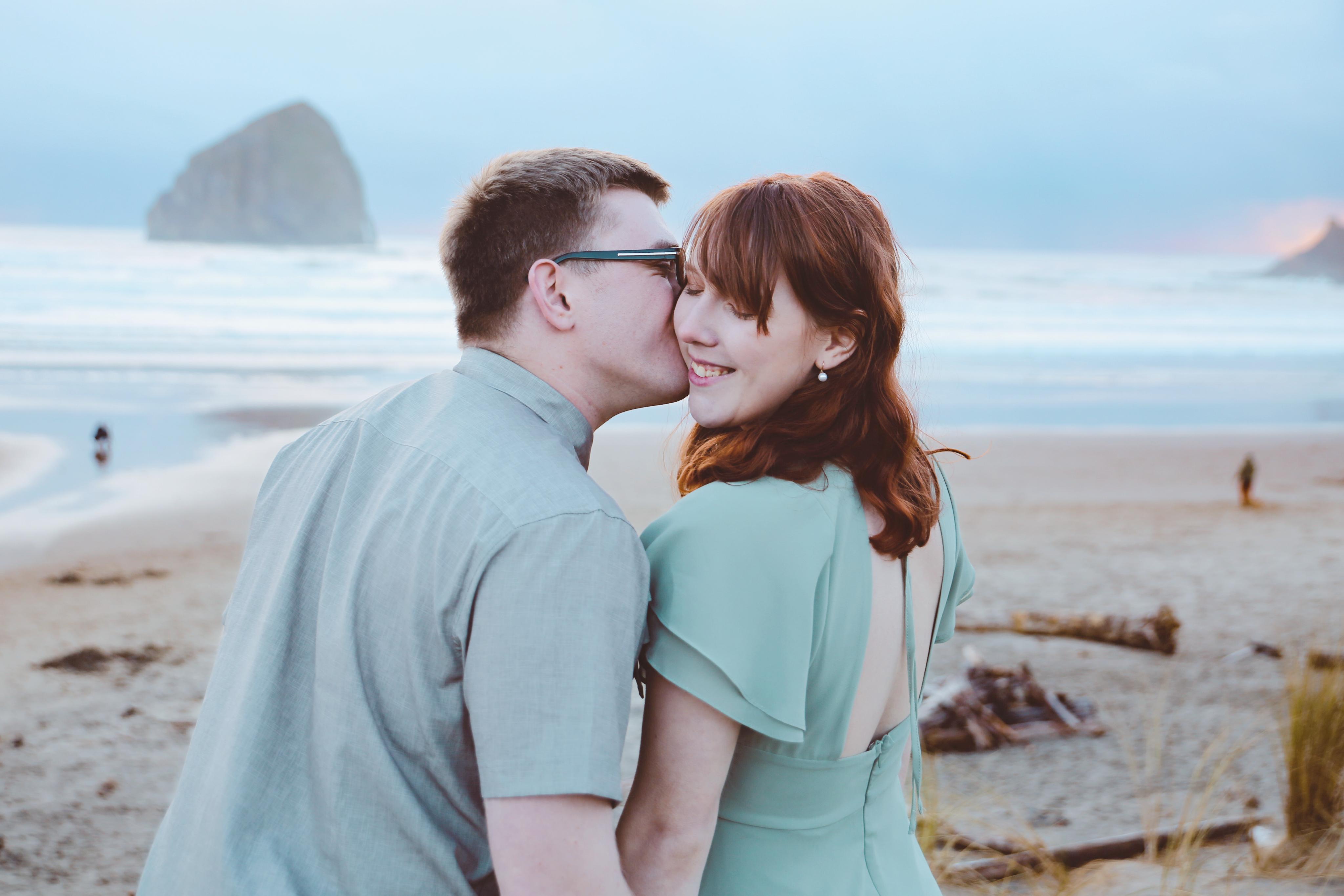 The Wedding Website of Jazlyn Clark and Devin Collins