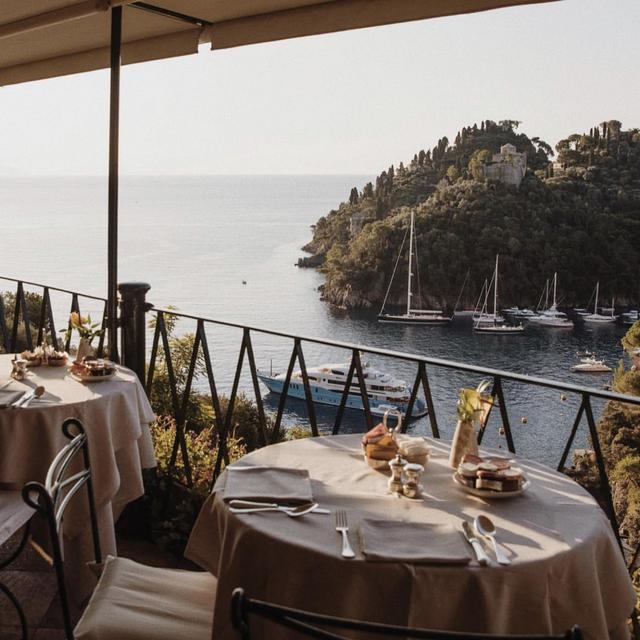 Dinner Dates in Italy