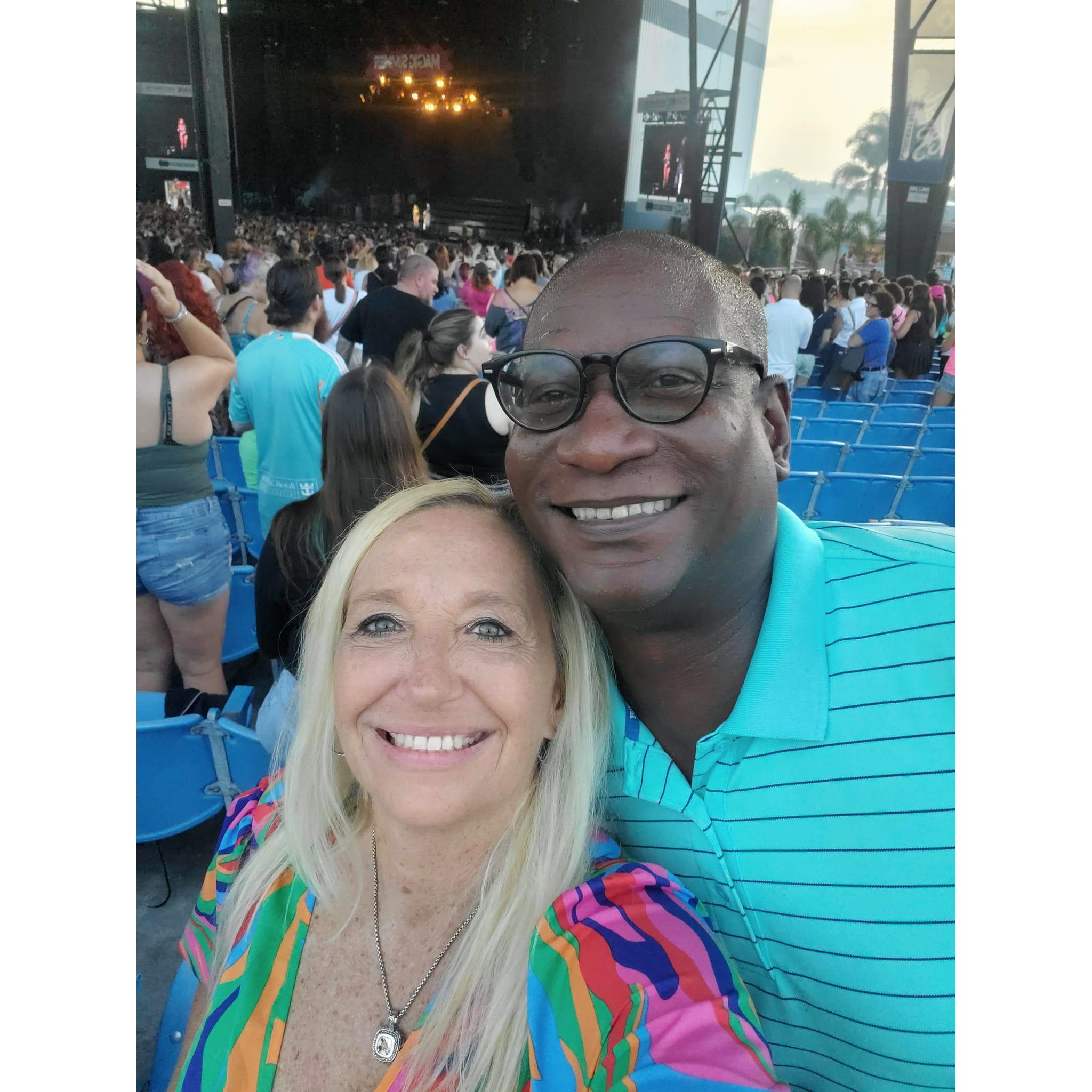 We love concert Date nights