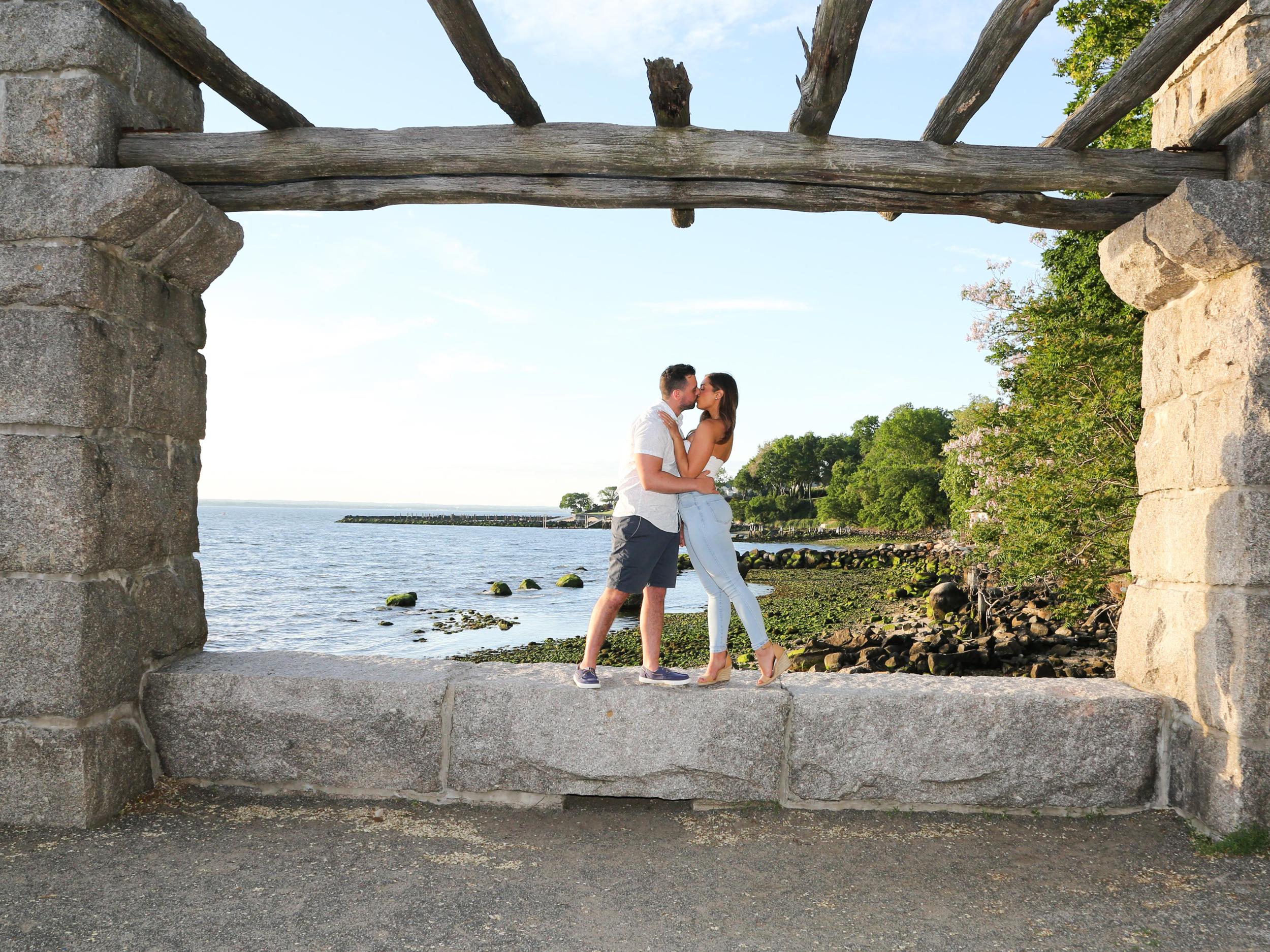 The Wedding Website of Amanda Fraioli and Justin Fitzpatrick