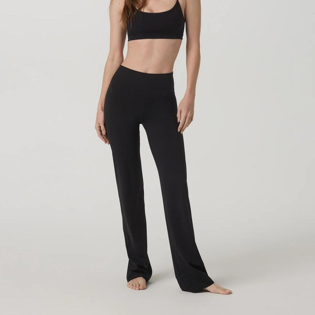Vuori AllTheFeels™ Straight Leg - Short | Women's Black Leggings (S)