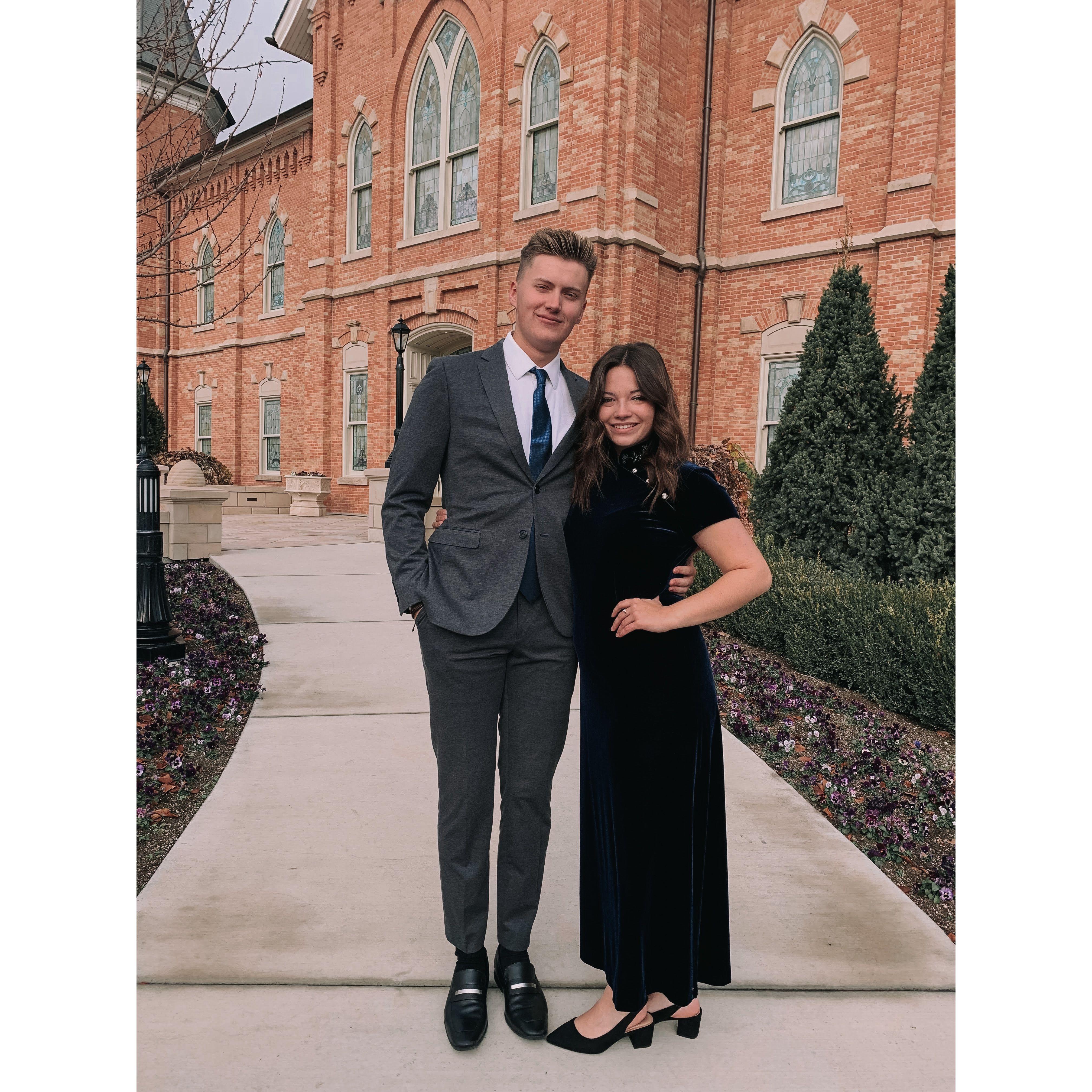 November 20th, 2021. Chris and Emma Rudy's wedding! Sam was SUPER sick that day. Daniel saved the day by bringing an entire DayQuill bottle!