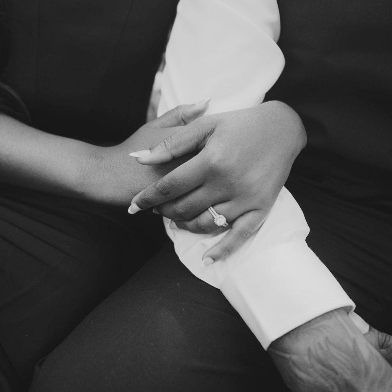 The Wedding Website of Demonie Lewis and Dinasti Motes