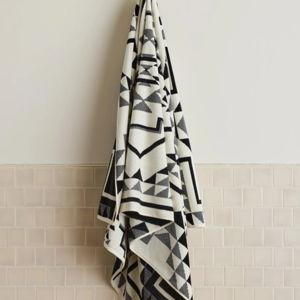 Oxbow Spa Towel | Pendleton