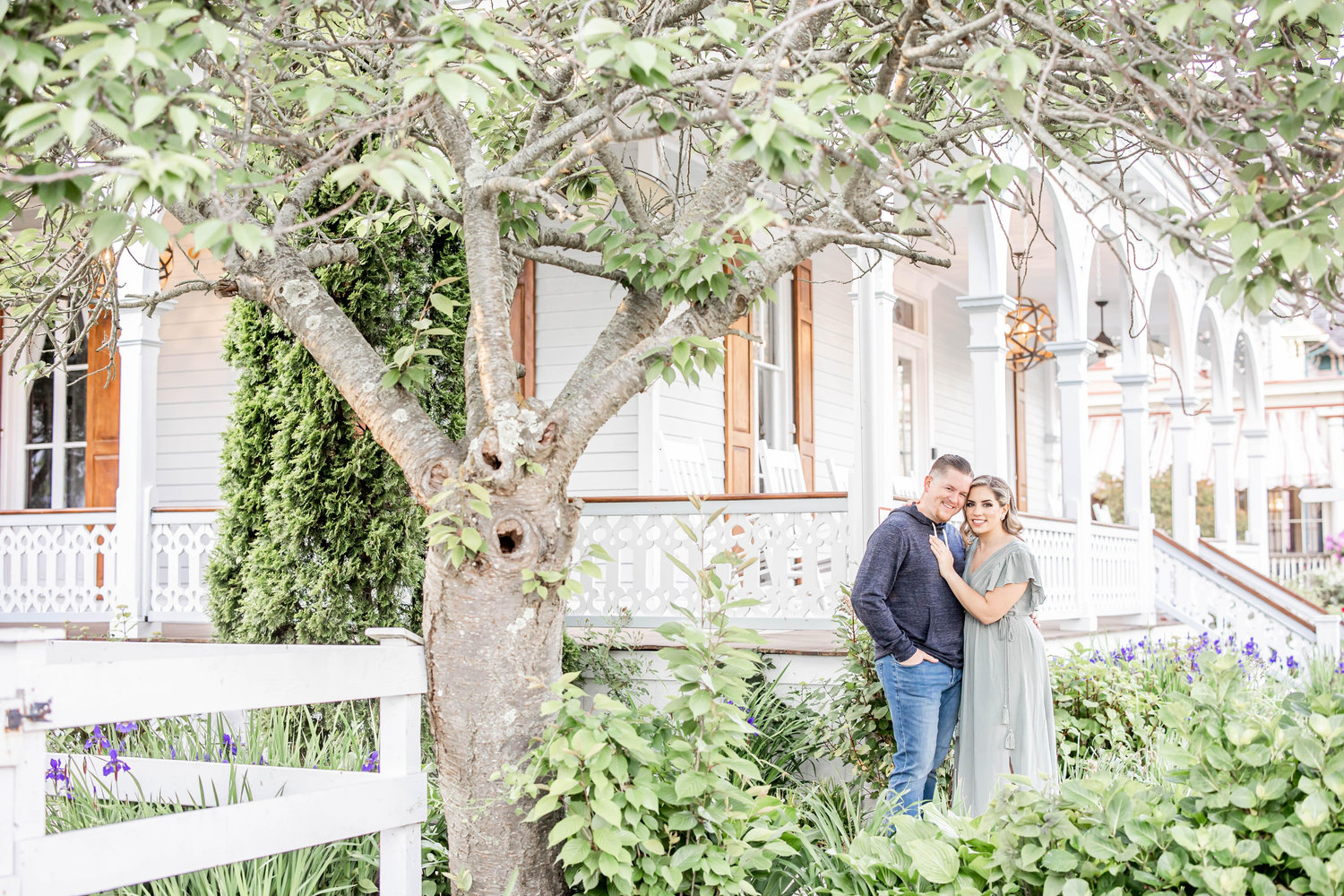 The Wedding Website of Nicole Mazzie and Stephen Eckert