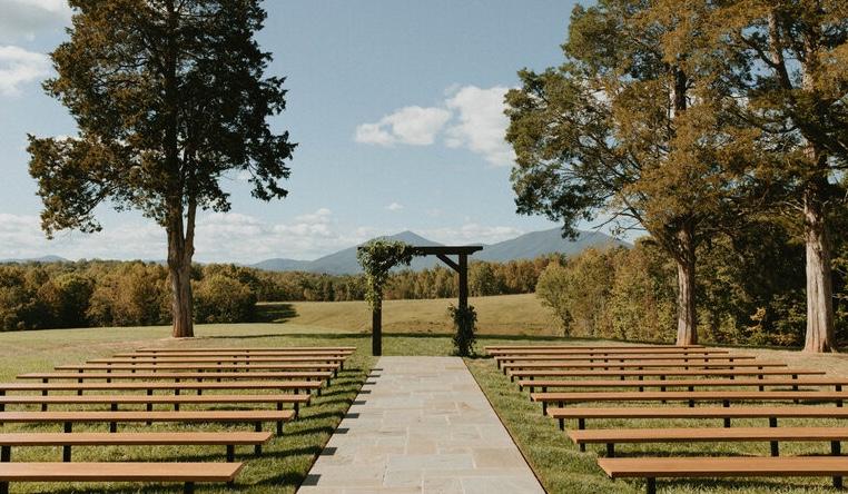 The Wedding Website of Alexa Orosch and Avery Cornnell
