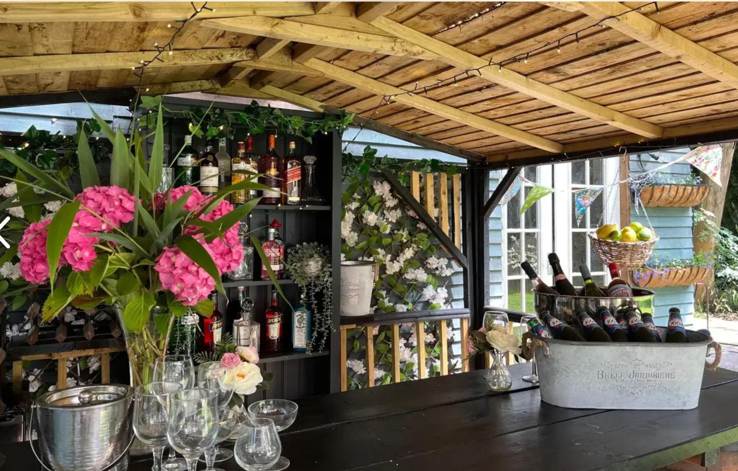 The Wedding Website of Annabel Stone and Grace Rivers