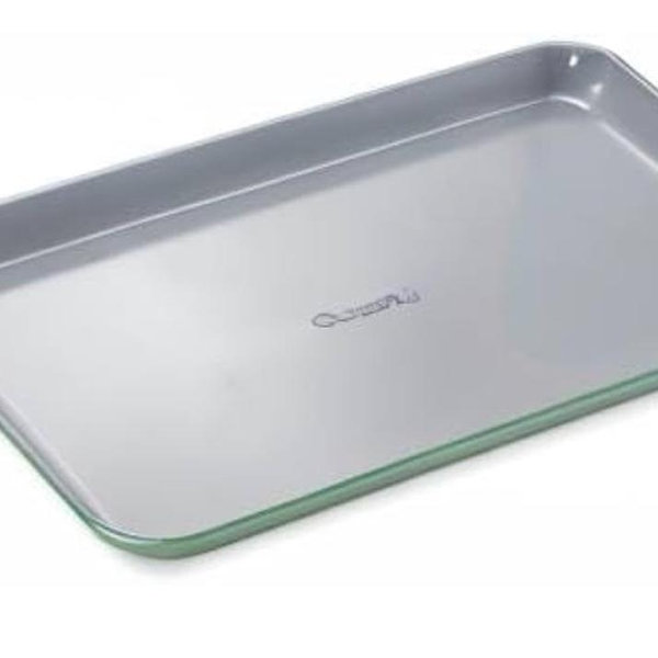 Caraway Non-Stick Ceramic Baking Sheet - Naturally Slick Ceramic Coating - Non-Toxic, PTFE & PFOA Free - Perfect for Baking, Roasting, and More - Medium (15" x 10") - Sage