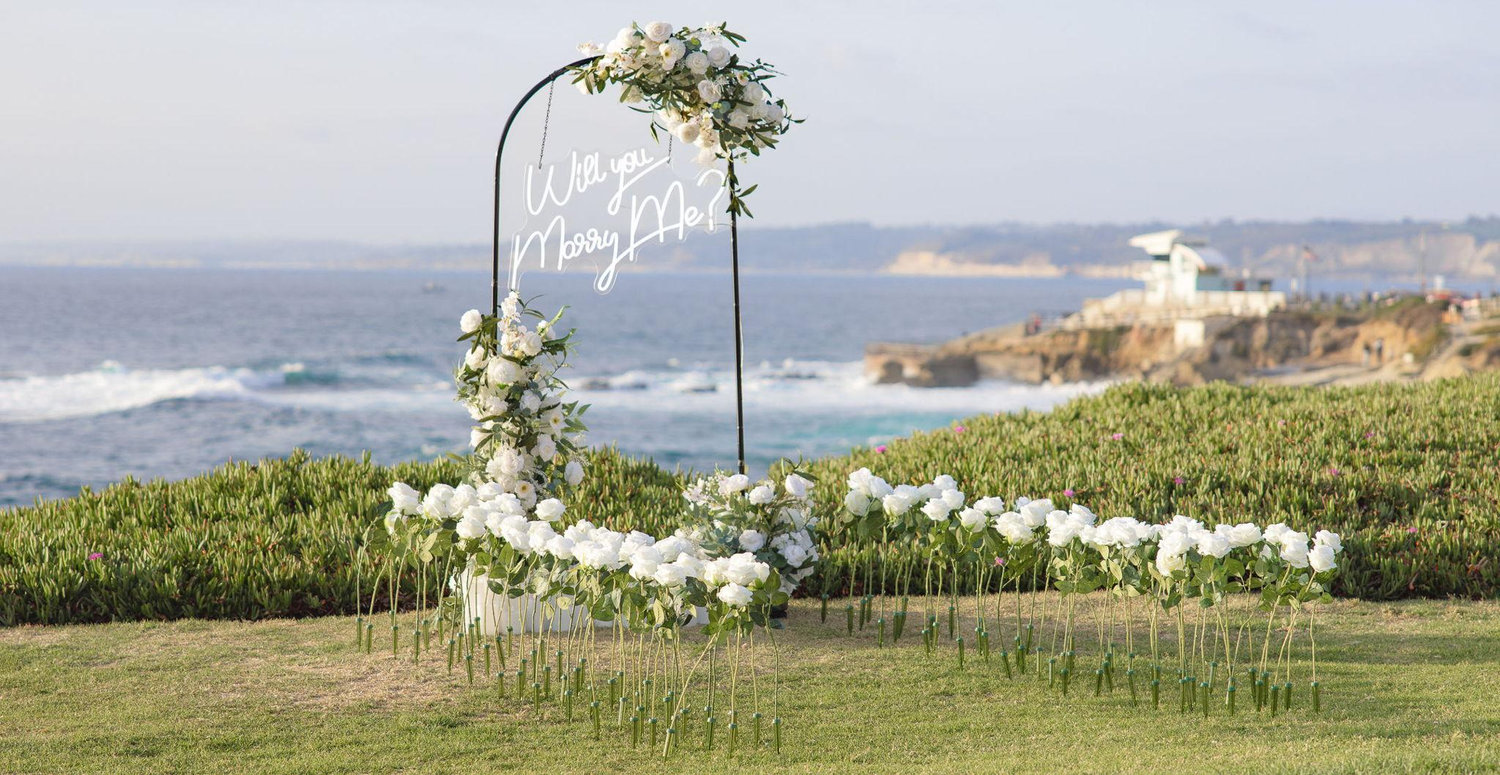 The Wedding Website of Jocelyn Dorantes and Arnold Valadez